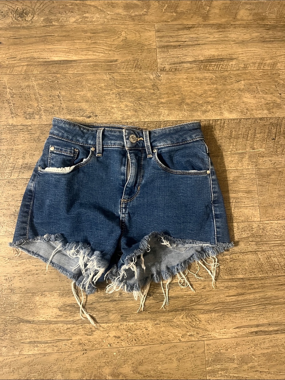 Guess shorts jeans